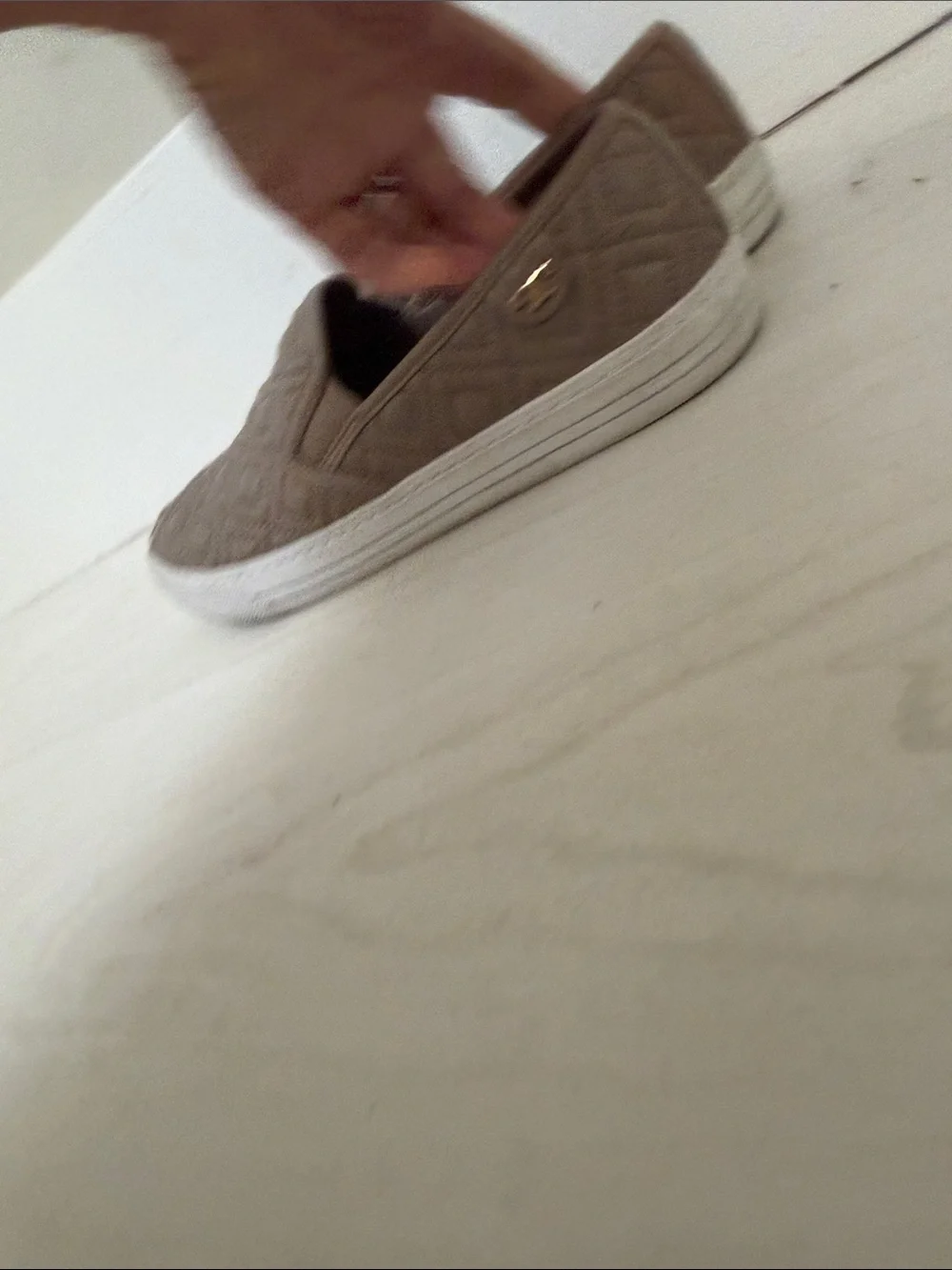 Tory Burch Quilted Slip-On leather Sneakers in Taupe 6 1/2